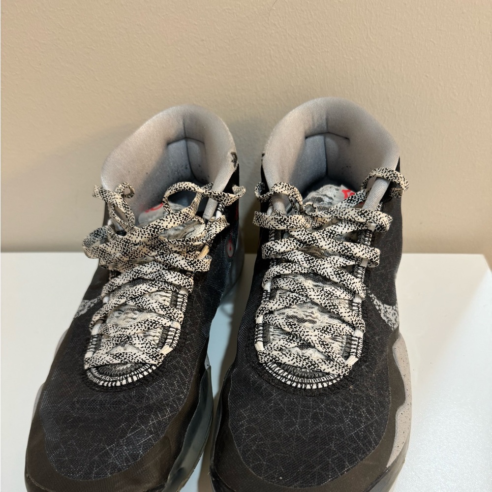 Men’s  Nike KD 12 / 2019-2020 edition sneakers